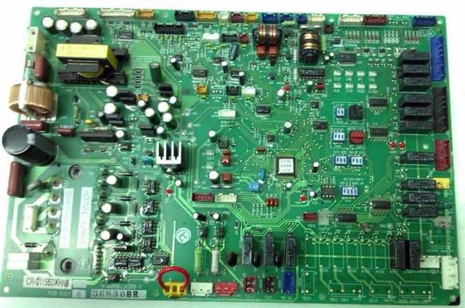 Manipulación y Limpieza de Placas Electrónicas