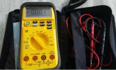 multimetro digital para uso automotriz