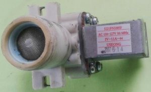 Vista del filtro de agua de la válvula de la lavadora