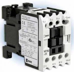 contactor electromagnético para el circuito de ups 1500 watts usado en el sistema para proteger el hogar contra altos y bajos voltajes