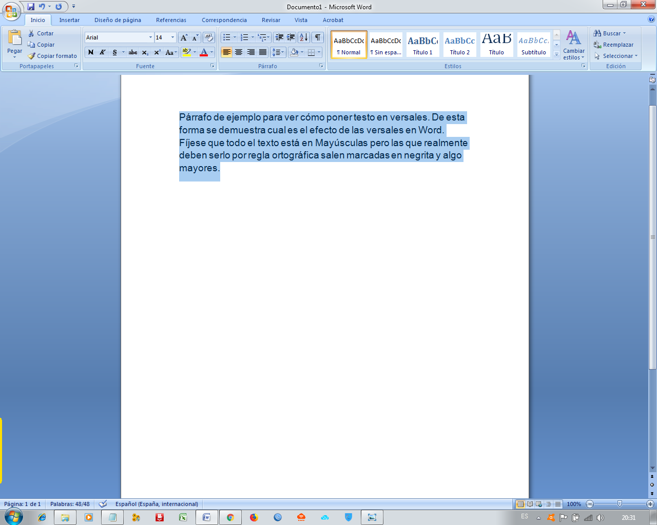 seleccionando el texto que se quiere convertir a verslaes en Word Office