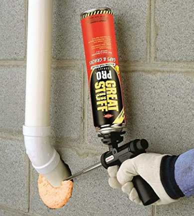 sellar agujeros por donde entran y salen cucarachas