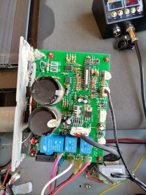 reparar placa electrónica de cinta de correr en Cáceres